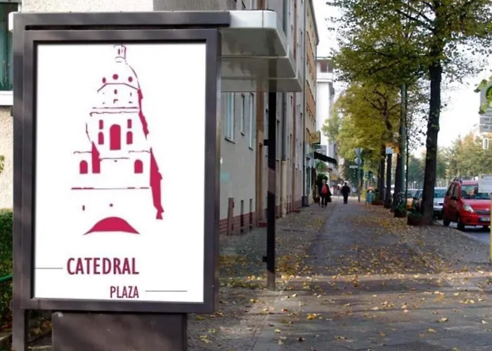 Catedral Plaza